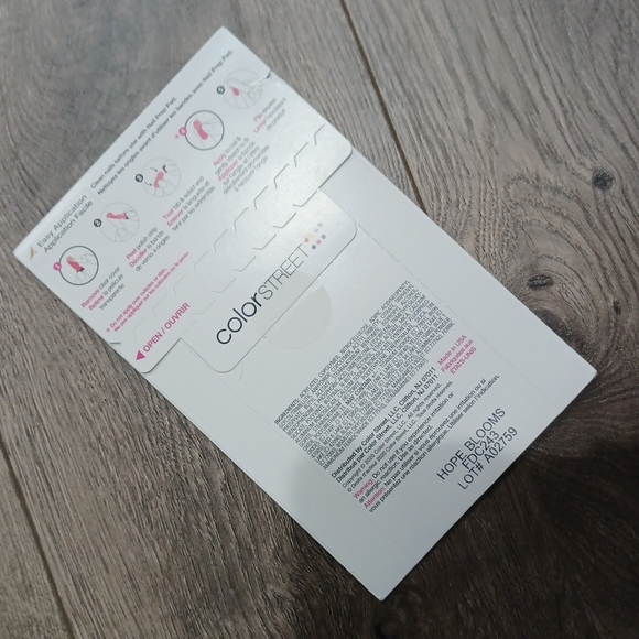 New Color Street nail strips, Hope Blooms, Breast Cancer Awareness set - Picture 6 of 8